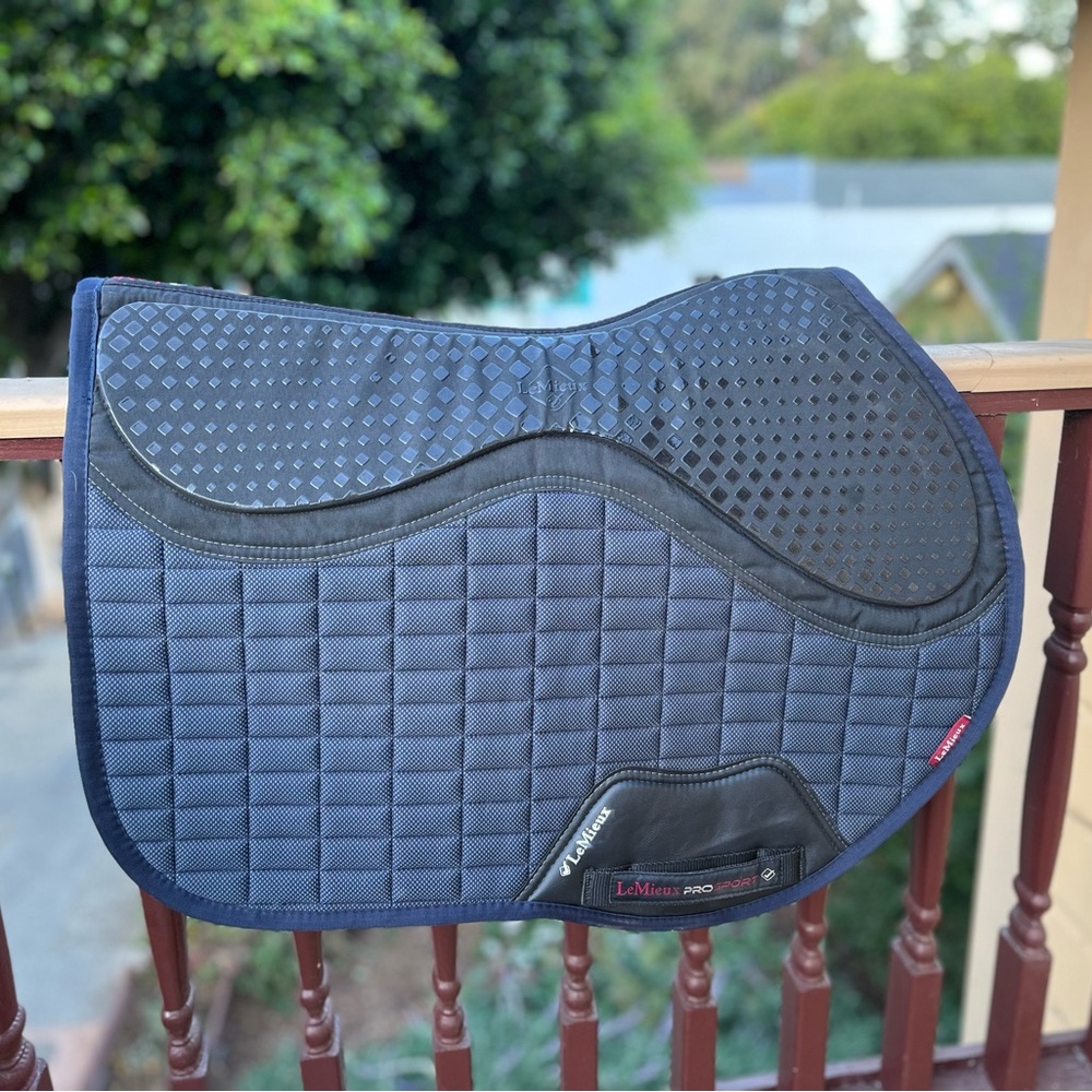 LeMieux Jump Pad with Grip